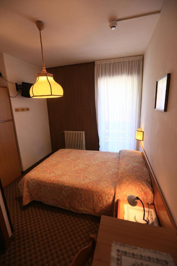 Hotel Miramonti วีโก ดี ฟาสซา ภายนอก รูปภาพ